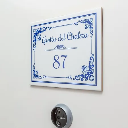 Grotta Del Chakra *