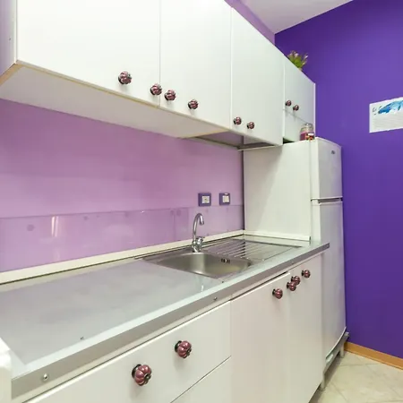 Grotta Del Chakra Apartment *